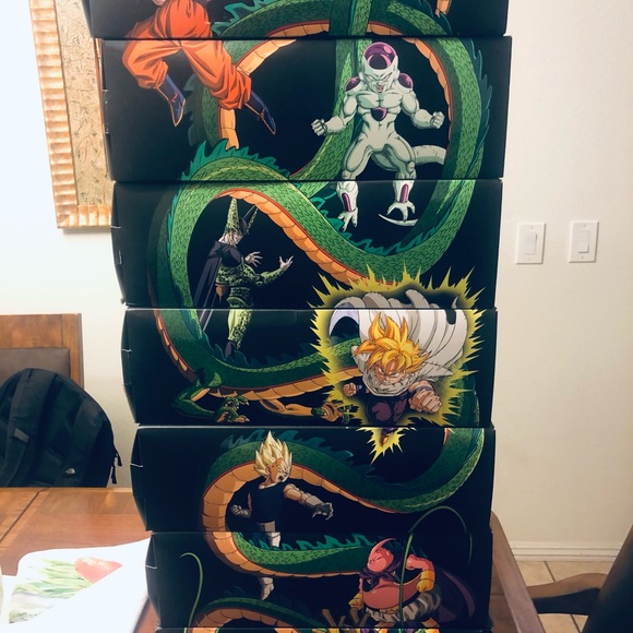 Dragon Ball Z x Adidas Collection - Picture 2 of 14